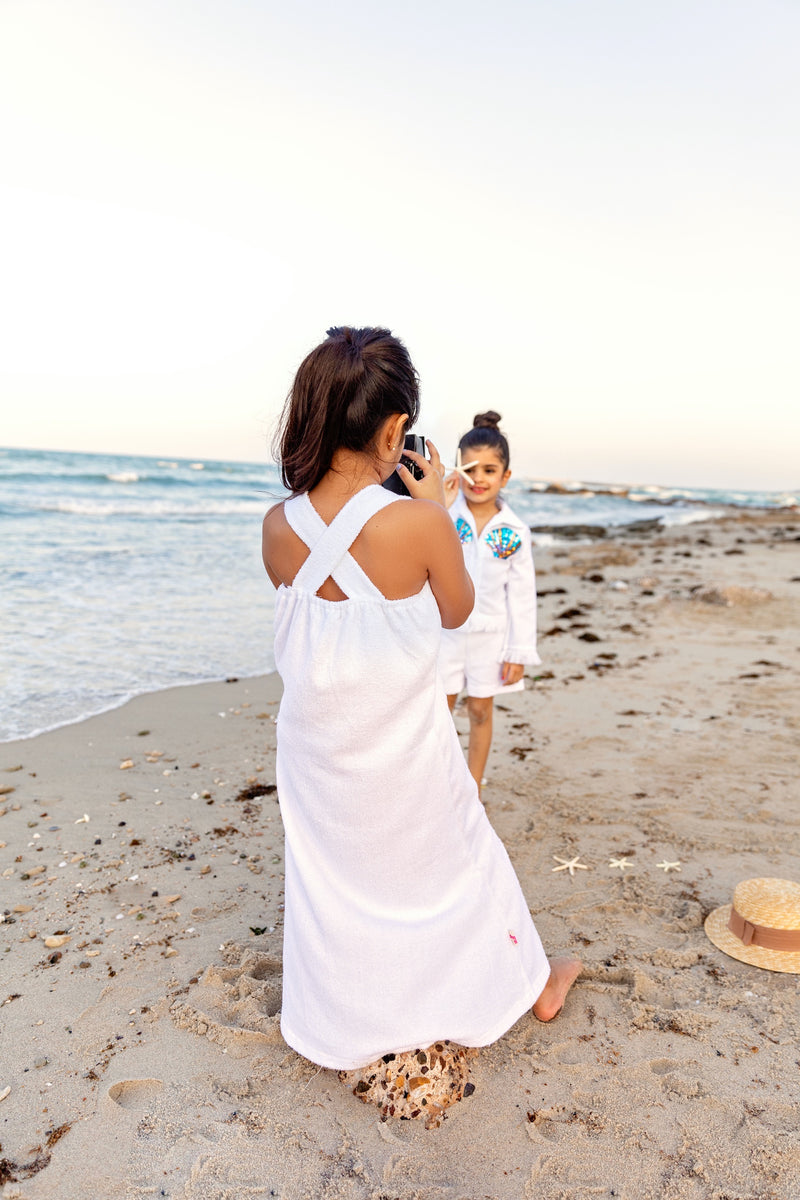 White shells towel cover up